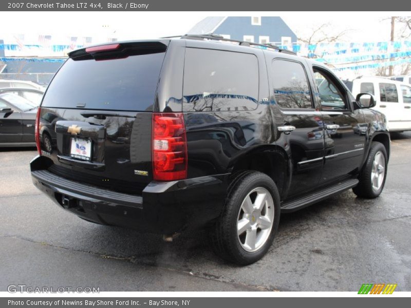 Black / Ebony 2007 Chevrolet Tahoe LTZ 4x4