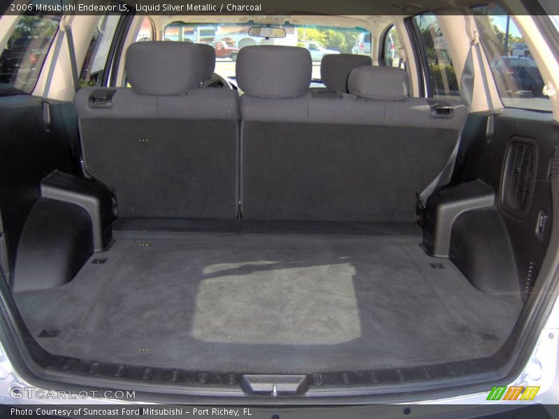 Liquid Silver Metallic / Charcoal 2006 Mitsubishi Endeavor LS