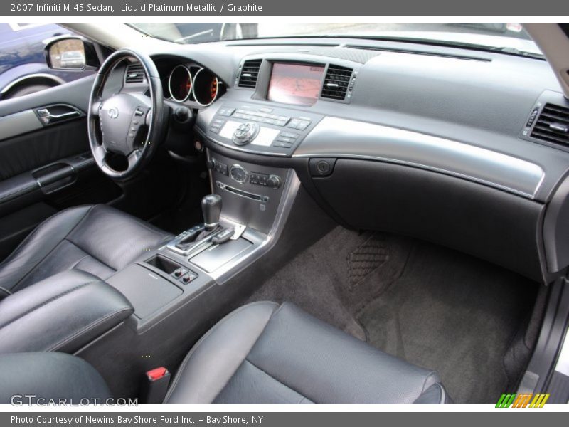 Dashboard of 2007 M 45 Sedan