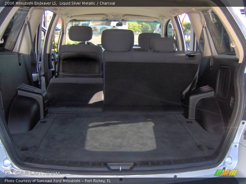 Liquid Silver Metallic / Charcoal 2006 Mitsubishi Endeavor LS