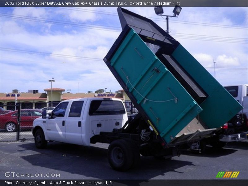 Oxford White / Medium Flint 2003 Ford F350 Super Duty XL Crew Cab 4x4 Chassis Dump Truck
