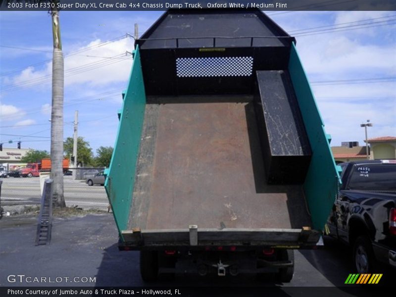 Oxford White / Medium Flint 2003 Ford F350 Super Duty XL Crew Cab 4x4 Chassis Dump Truck