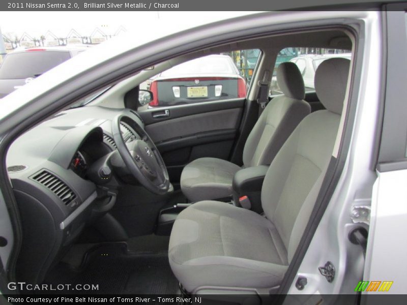 Brilliant Silver Metallic / Charcoal 2011 Nissan Sentra 2.0