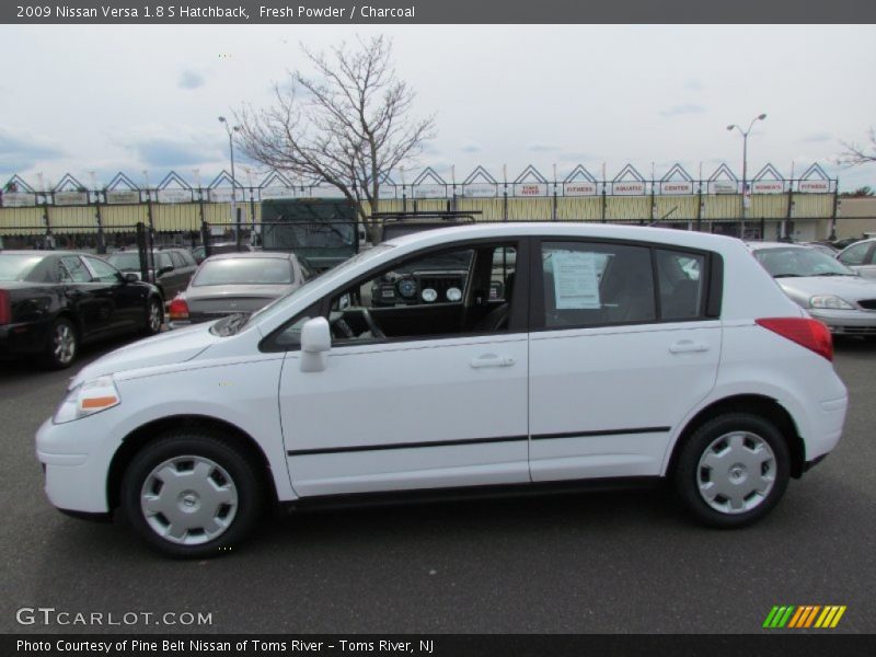 Fresh Powder / Charcoal 2009 Nissan Versa 1.8 S Hatchback