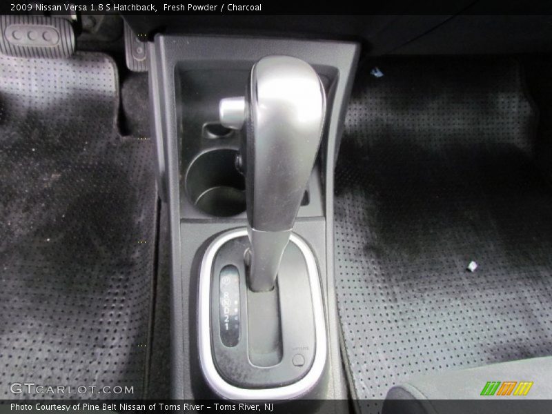  2009 Versa 1.8 S Hatchback 4 Speed Automatic Shifter