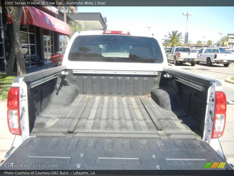 Avalanche White / Steel 2005 Nissan Frontier SE Crew Cab