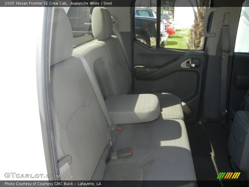 Avalanche White / Steel 2005 Nissan Frontier SE Crew Cab