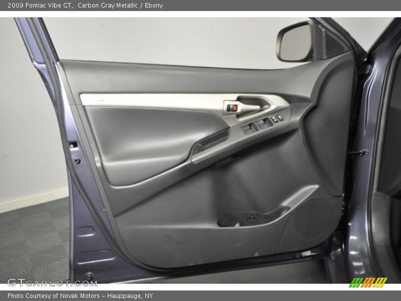 Door Panel of 2009 Vibe GT