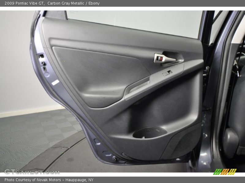 Door Panel of 2009 Vibe GT