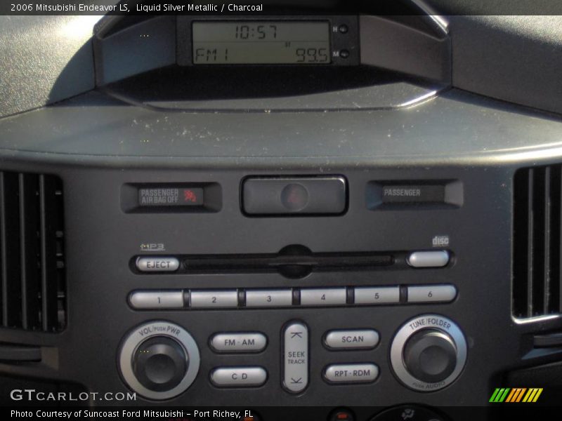 Liquid Silver Metallic / Charcoal 2006 Mitsubishi Endeavor LS
