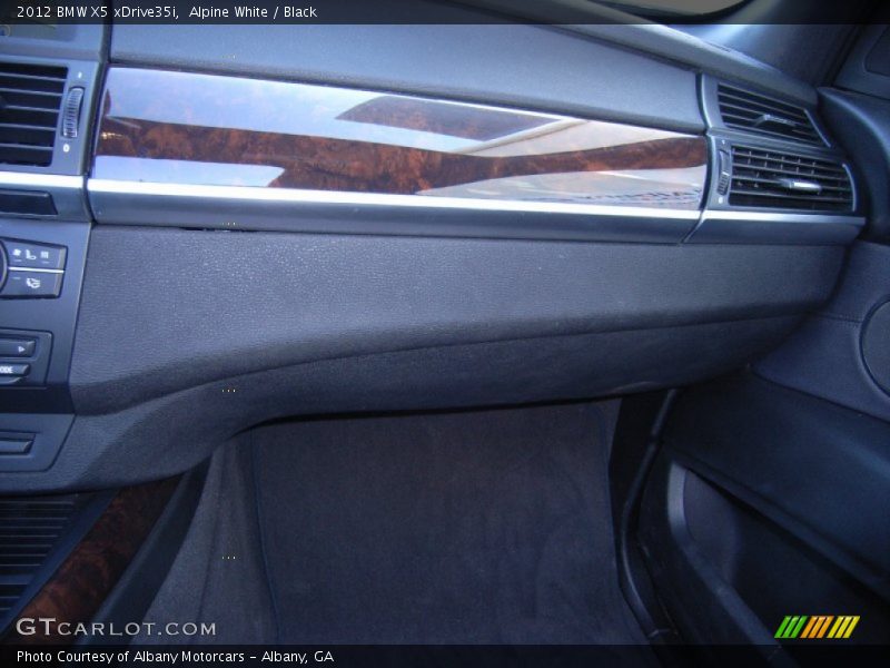 Alpine White / Black 2012 BMW X5 xDrive35i