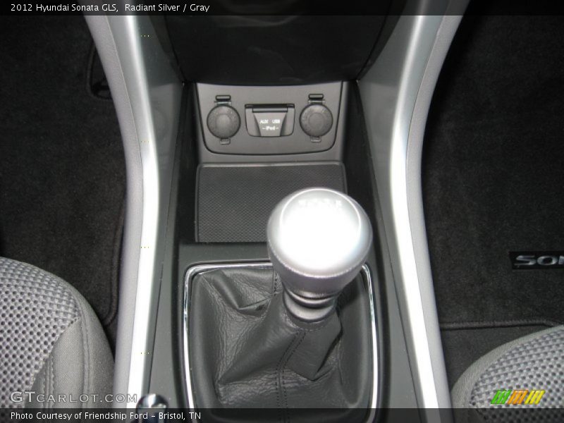 Radiant Silver / Gray 2012 Hyundai Sonata GLS