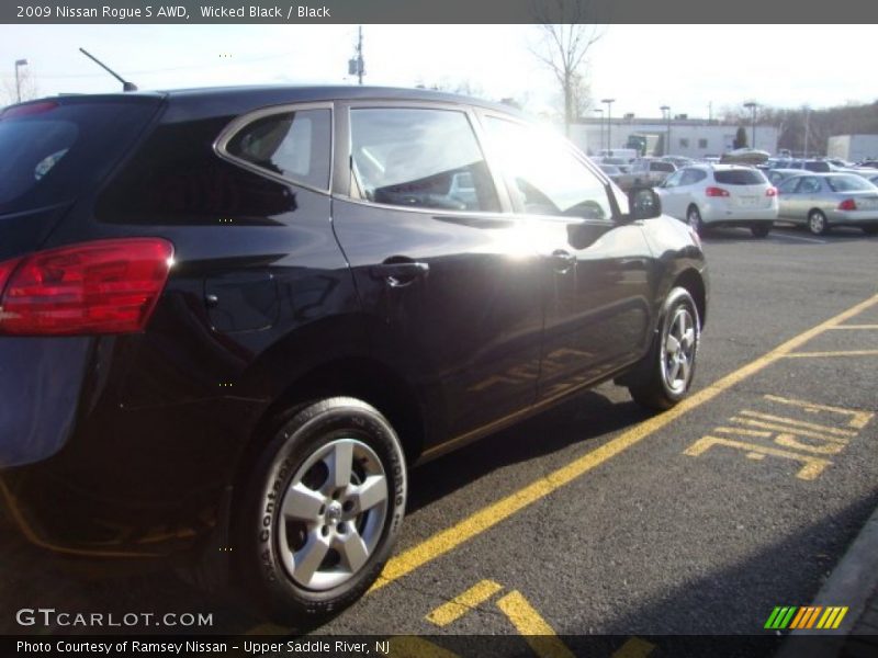 Wicked Black / Black 2009 Nissan Rogue S AWD