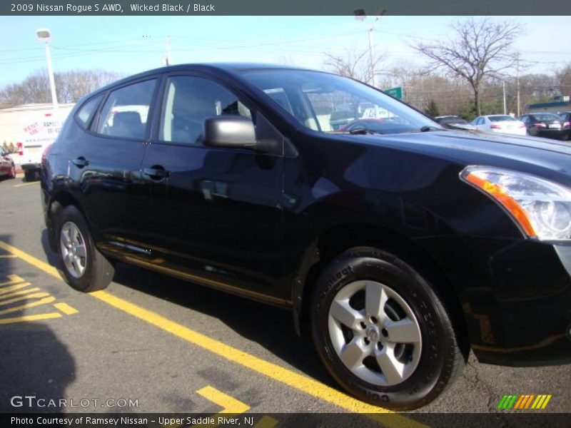 Wicked Black / Black 2009 Nissan Rogue S AWD