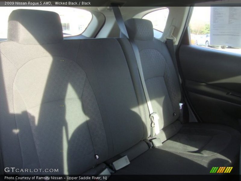 Wicked Black / Black 2009 Nissan Rogue S AWD