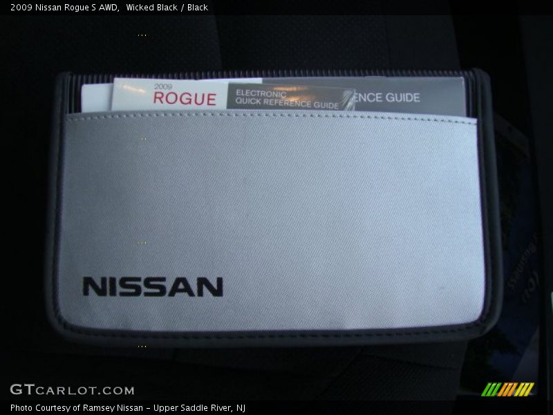 Wicked Black / Black 2009 Nissan Rogue S AWD