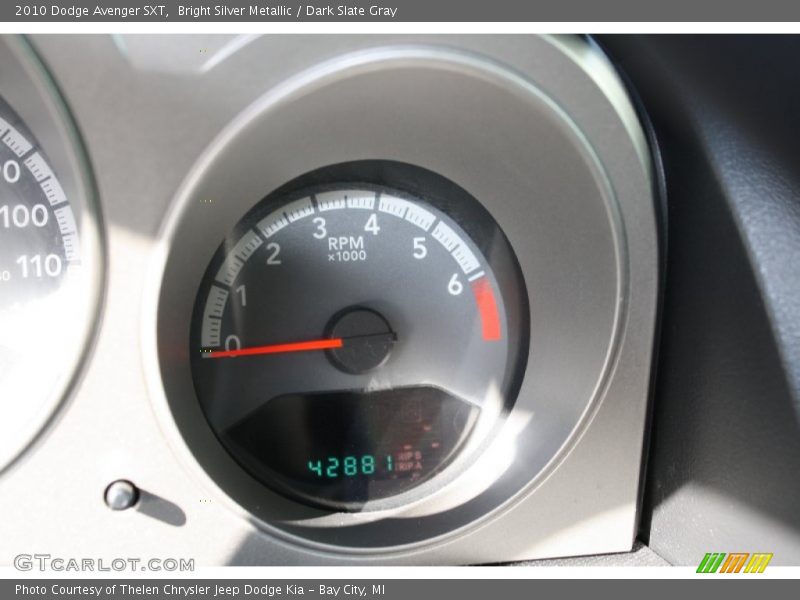 Bright Silver Metallic / Dark Slate Gray 2010 Dodge Avenger SXT