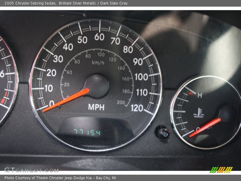 Brilliant Silver Metallic / Dark Slate Gray 2005 Chrysler Sebring Sedan