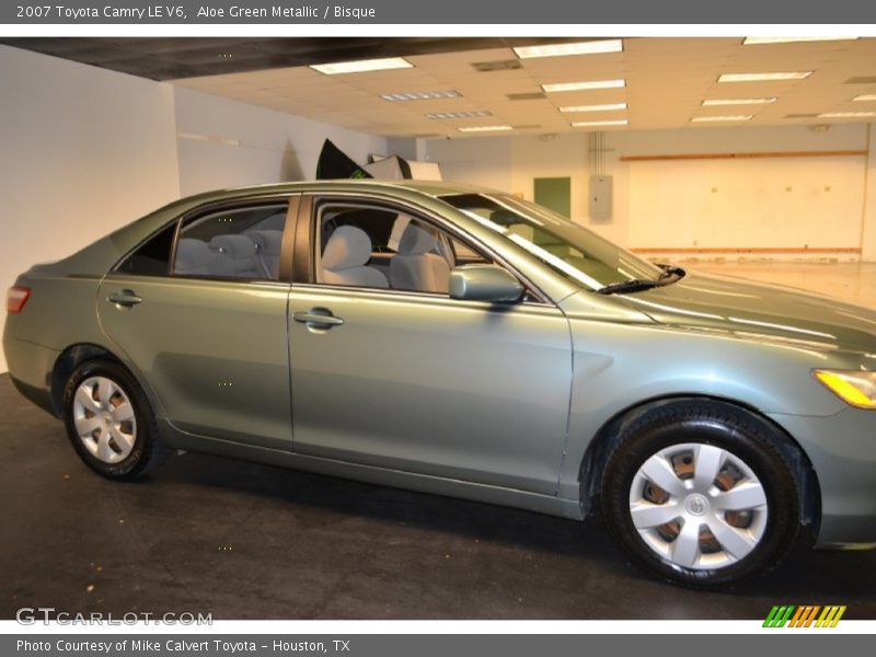 Aloe Green Metallic / Bisque 2007 Toyota Camry LE V6