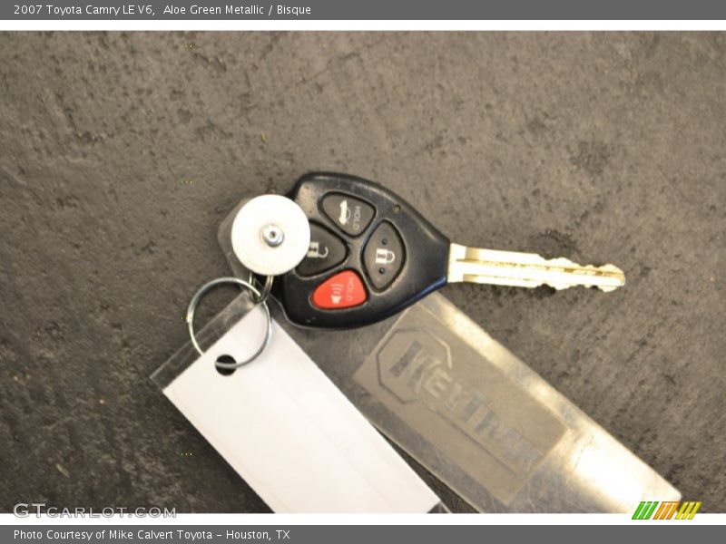 Aloe Green Metallic / Bisque 2007 Toyota Camry LE V6