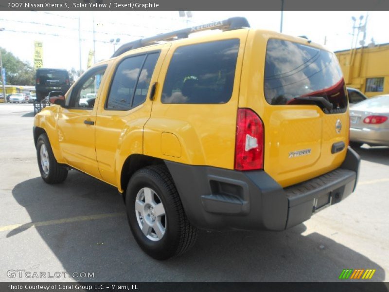 Solar Yellow / Desert/Graphite 2007 Nissan Xterra S