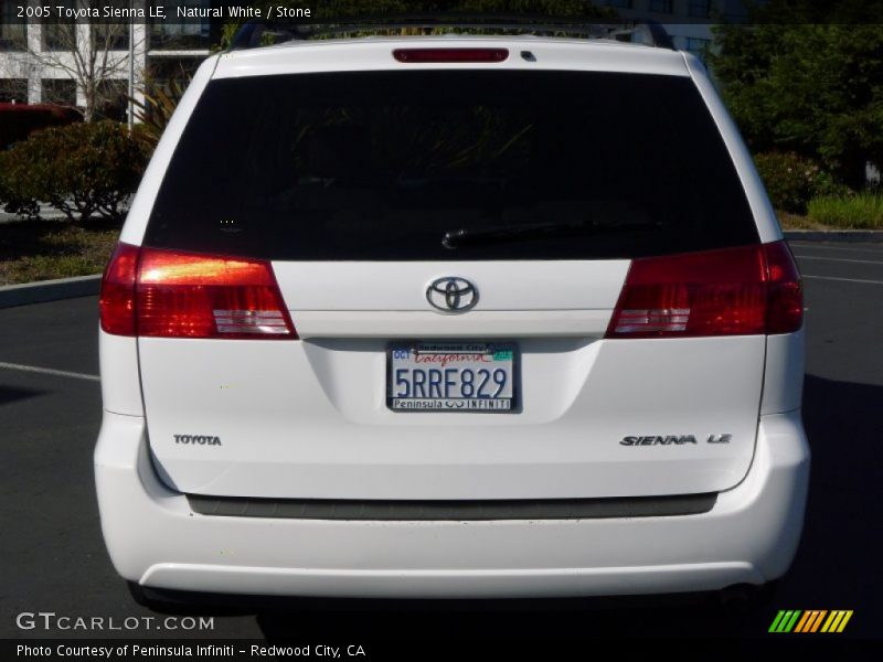 Natural White / Stone 2005 Toyota Sienna LE