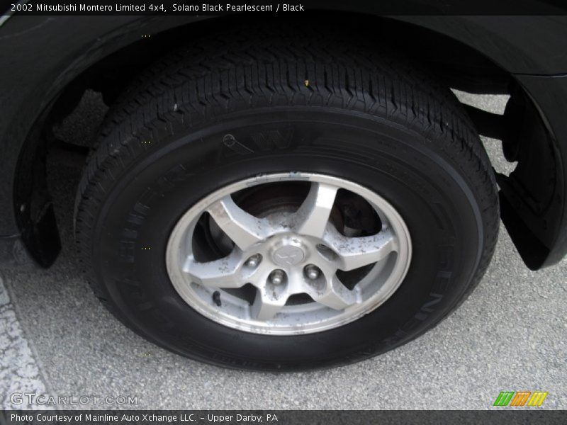 Solano Black Pearlescent / Black 2002 Mitsubishi Montero Limited 4x4