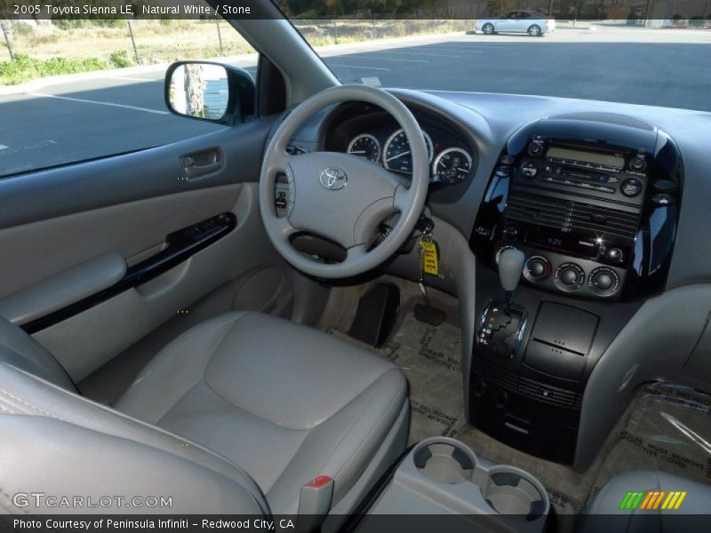 Natural White / Stone 2005 Toyota Sienna LE