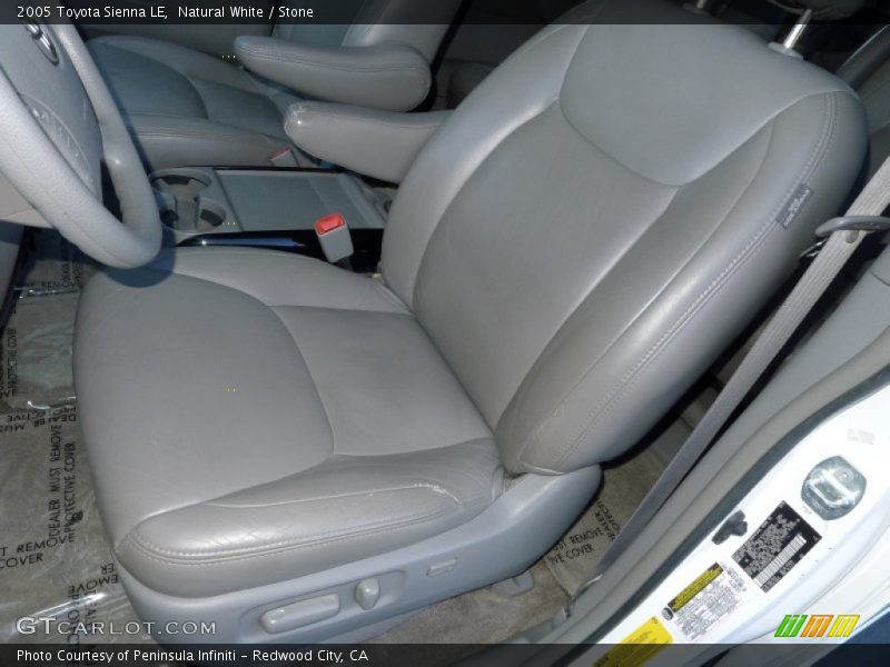 Natural White / Stone 2005 Toyota Sienna LE
