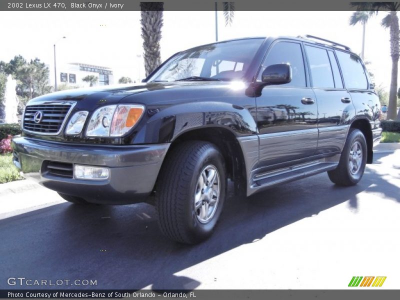 Black Onyx / Ivory 2002 Lexus LX 470