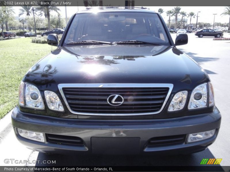 Black Onyx / Ivory 2002 Lexus LX 470