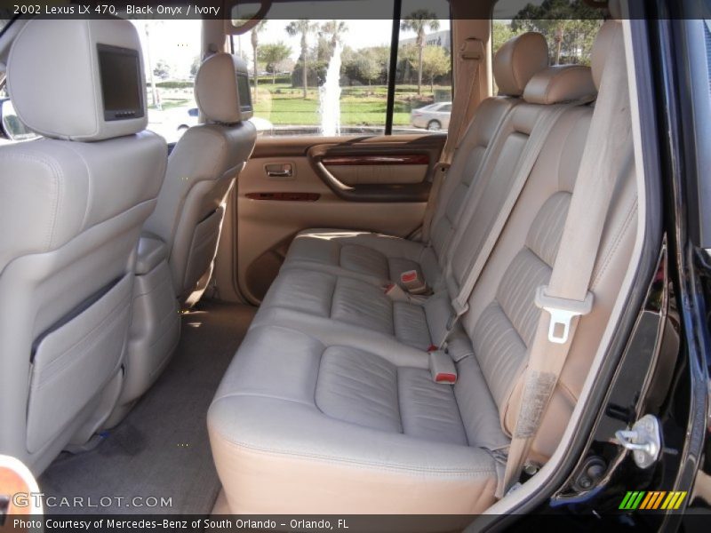 Black Onyx / Ivory 2002 Lexus LX 470