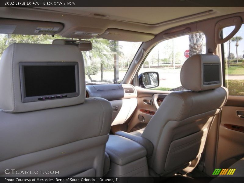 Black Onyx / Ivory 2002 Lexus LX 470