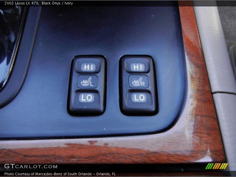 Black Onyx / Ivory 2002 Lexus LX 470