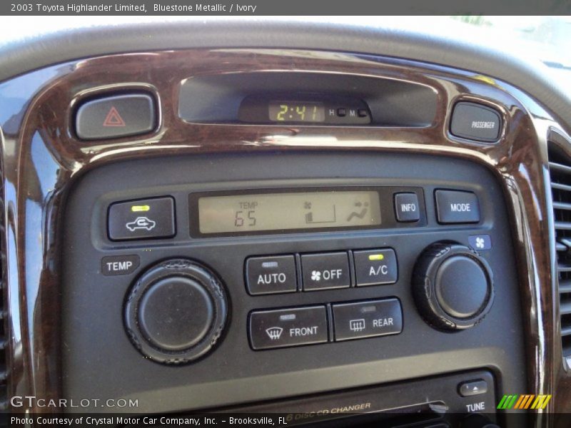 Bluestone Metallic / Ivory 2003 Toyota Highlander Limited
