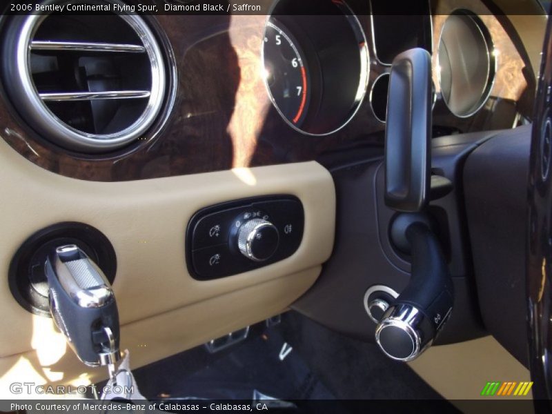 Controls of 2006 Continental Flying Spur 