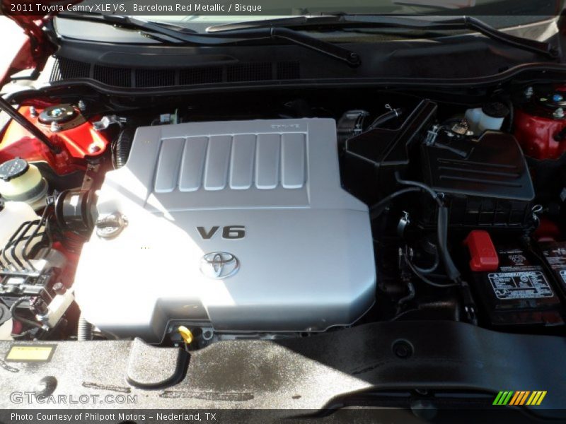 Barcelona Red Metallic / Bisque 2011 Toyota Camry XLE V6
