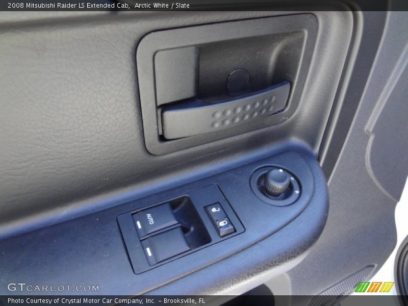 Arctic White / Slate 2008 Mitsubishi Raider LS Extended Cab