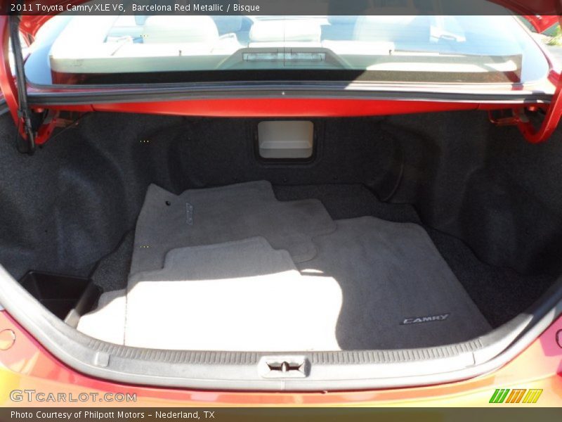 Barcelona Red Metallic / Bisque 2011 Toyota Camry XLE V6