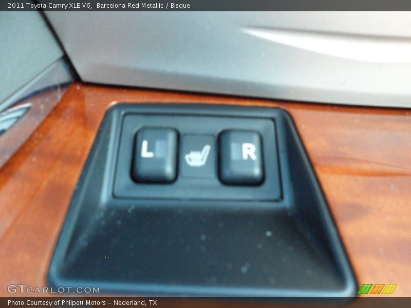 Barcelona Red Metallic / Bisque 2011 Toyota Camry XLE V6