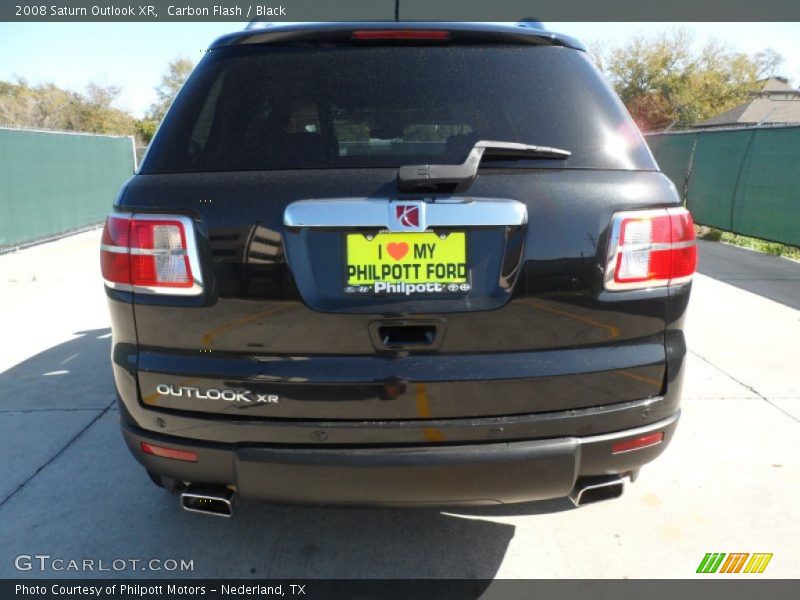 Carbon Flash / Black 2008 Saturn Outlook XR