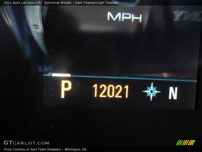 Quicksilver Metallic / Dark Titanium/Light Titanium 2011 Buick LaCrosse CXS