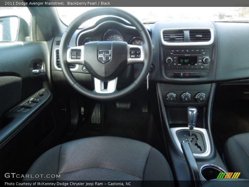 Blackberry Pearl / Black 2011 Dodge Avenger Mainstreet