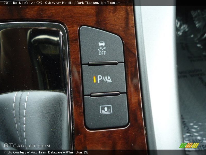 Quicksilver Metallic / Dark Titanium/Light Titanium 2011 Buick LaCrosse CXS