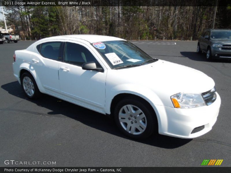 Bright White / Black 2011 Dodge Avenger Express