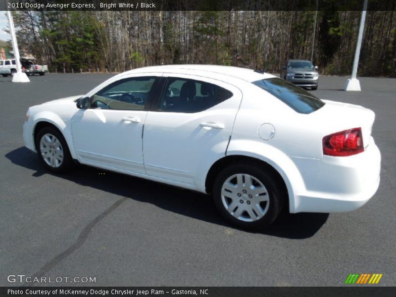 Bright White / Black 2011 Dodge Avenger Express