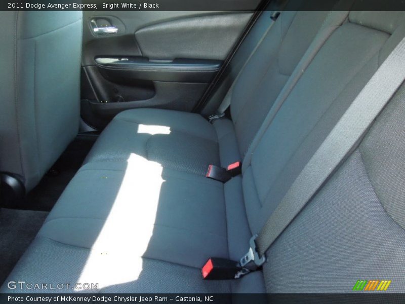 Bright White / Black 2011 Dodge Avenger Express