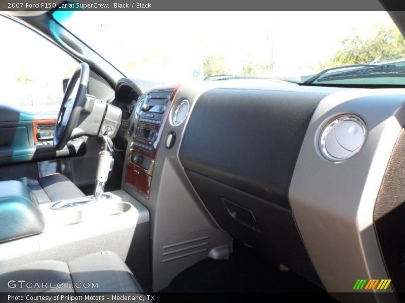 Black / Black 2007 Ford F150 Lariat SuperCrew