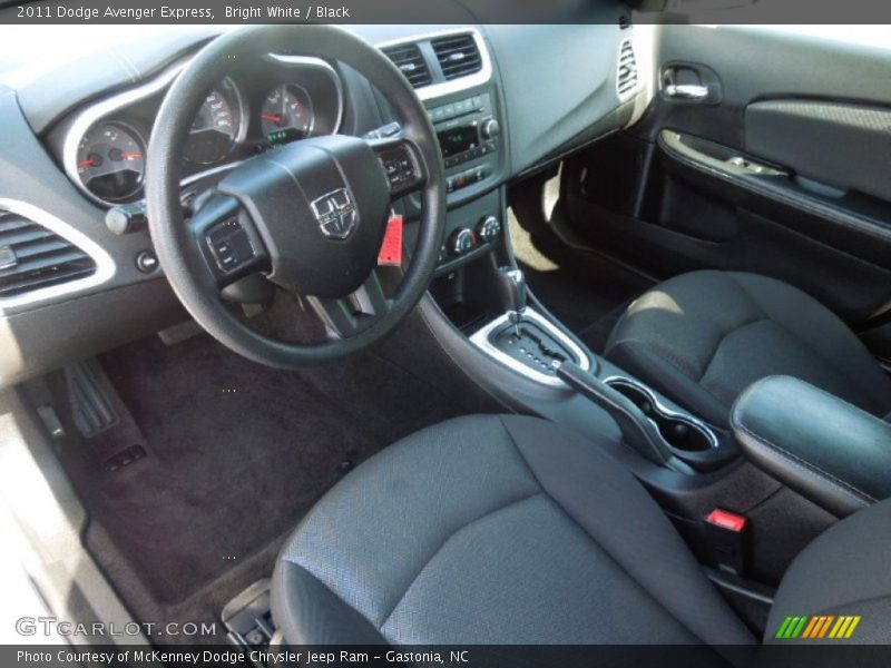 Bright White / Black 2011 Dodge Avenger Express