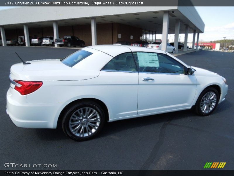 Bright White / Black/Light Frost 2012 Chrysler 200 Limited Hard Top Convertible